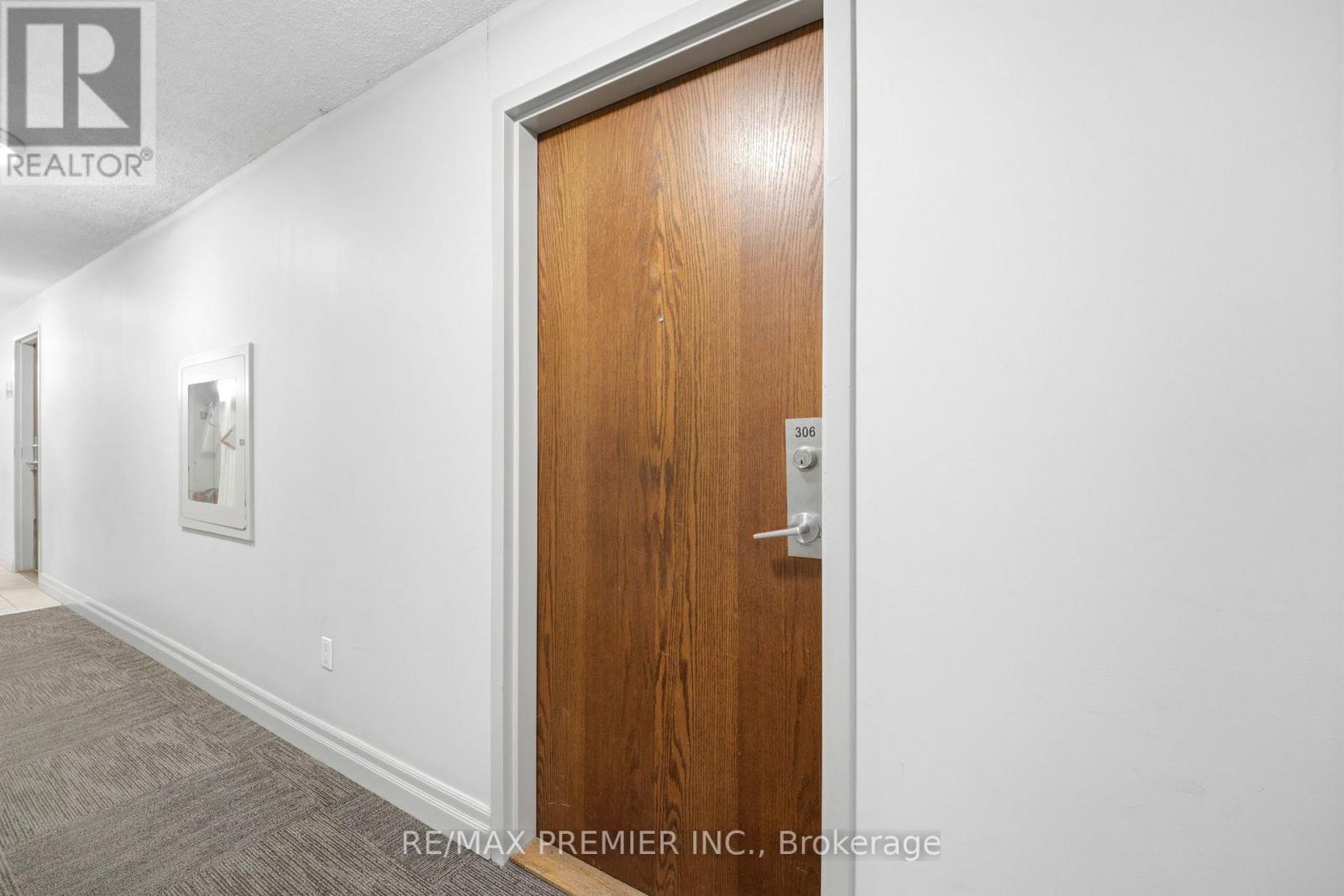 306 - 2772 Keele Street, Toronto (Downsview-Roding-Cfb), Ontario  M3M 0A3 - Photo 3 - W14090008