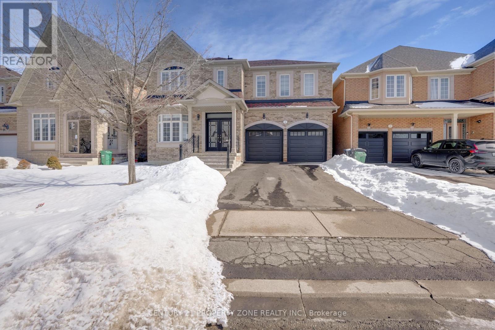 3 FRESHSPRING DRIVE, Brampton, Ontario