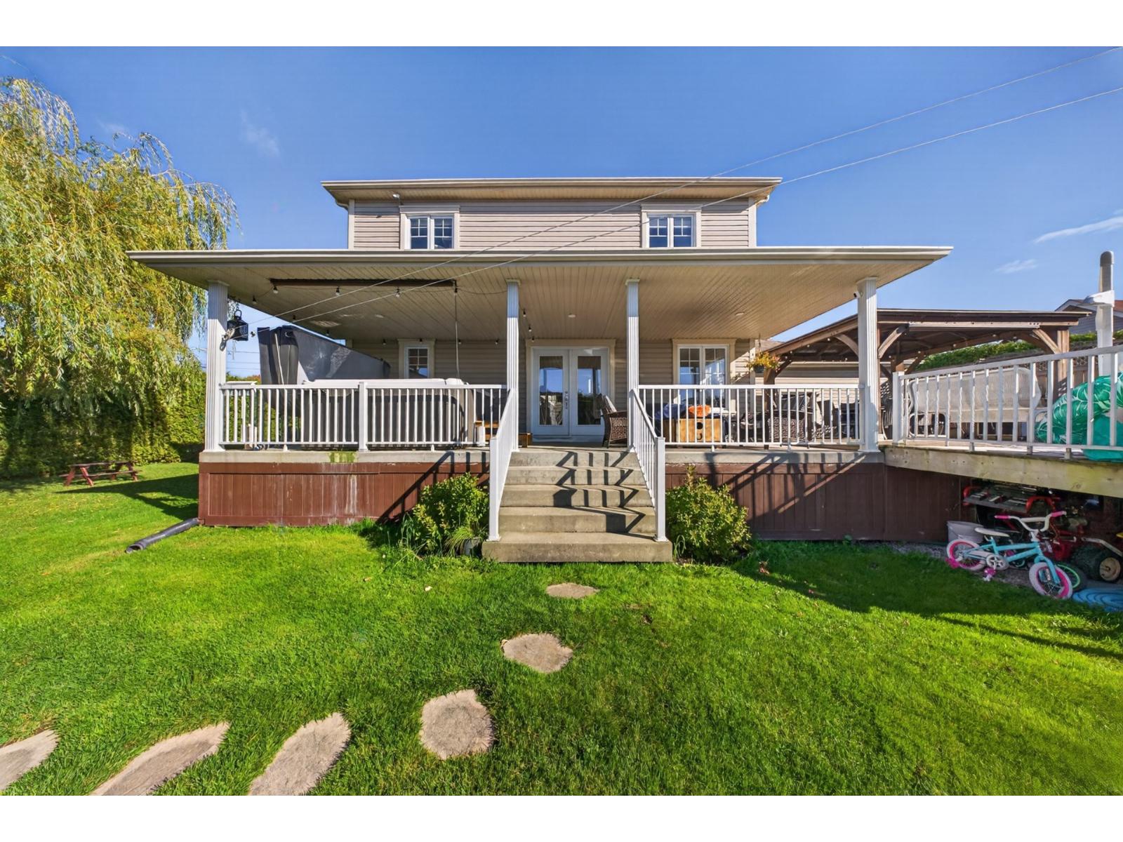 150 Rue Ernest-Bergeron Sherbrooke (Brompton/Rock Forest/Saint-Élie/Deauville) Quebec Canada J1C0E9 4