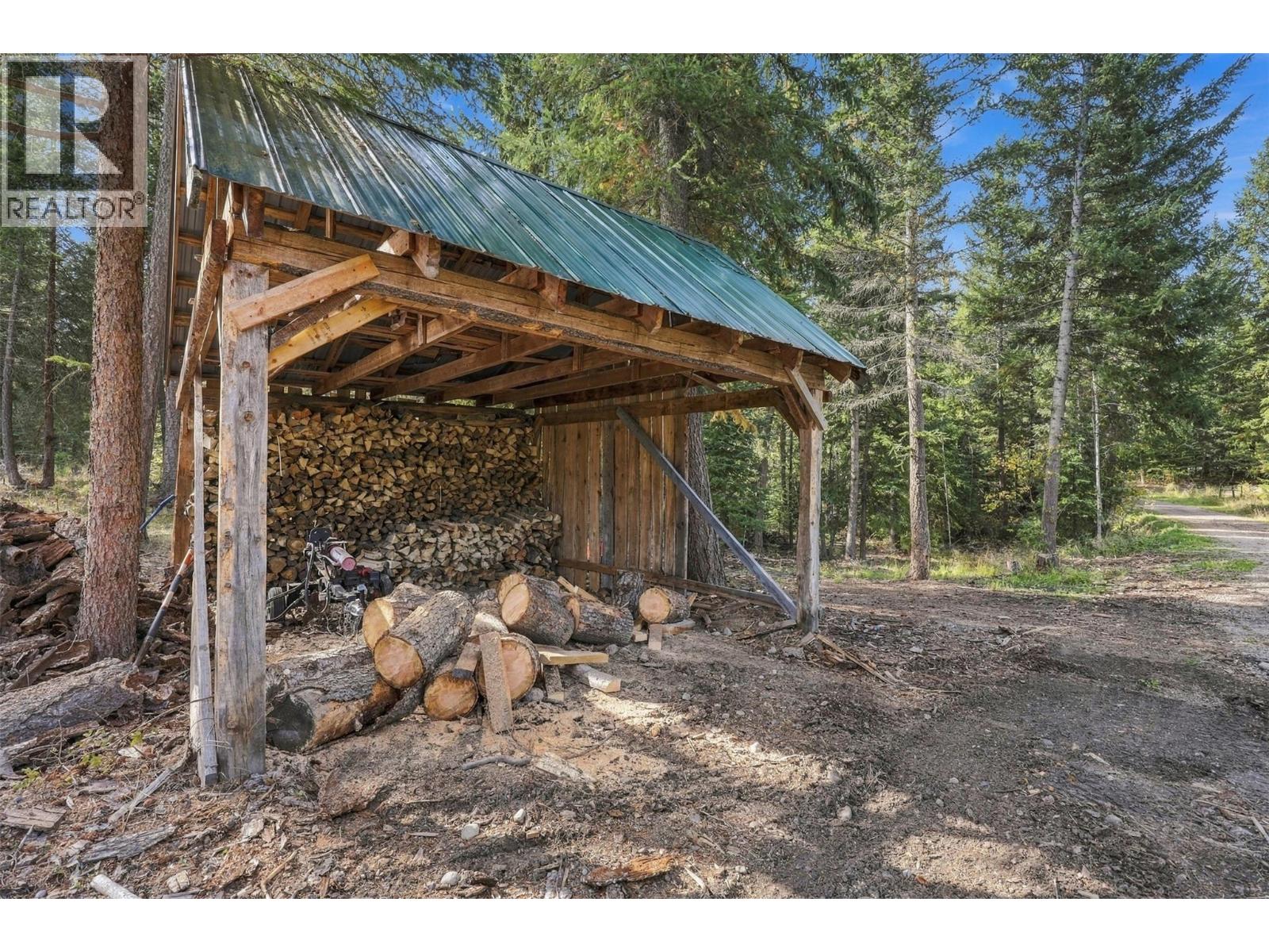 6732 Paxton Valley Road, Falkland, British Columbia  V0E 1W1 - Photo 22 - 10402177