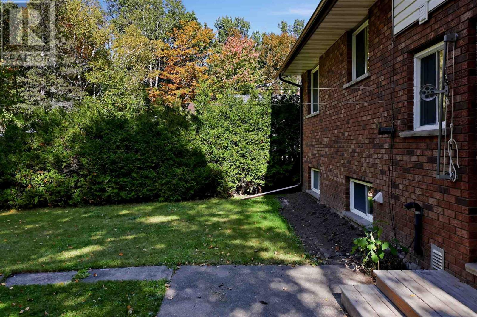 67 Westridge Rd, Sault Ste. Marie, Ontario  P6C 5W7 - Photo 32 - SM262722