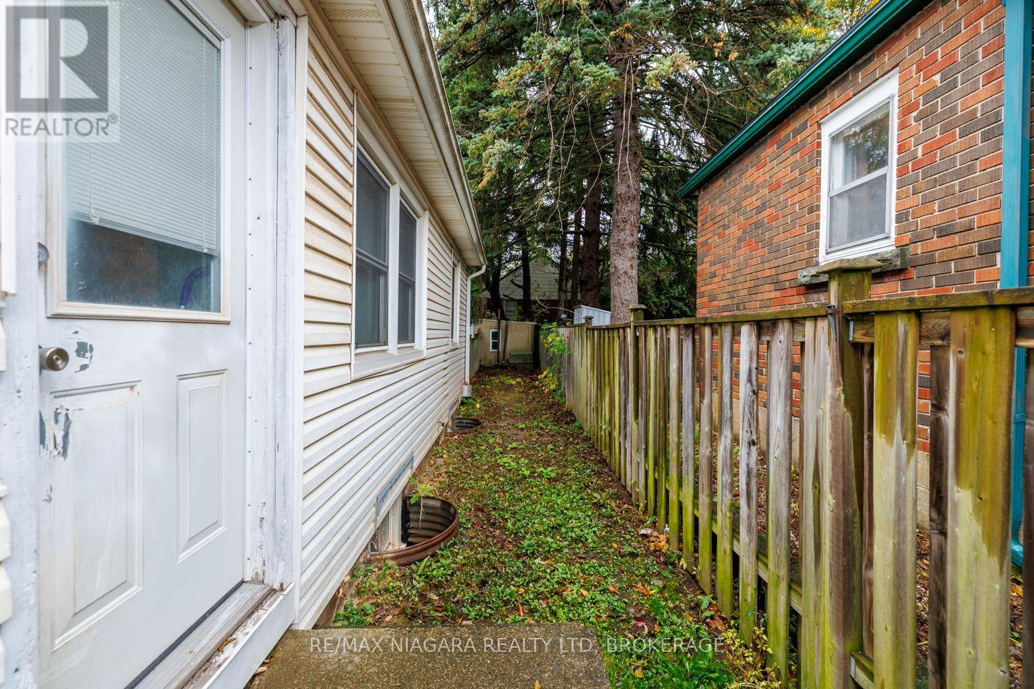 6022 Brookfield Avenue, Niagara Falls (Dorchester), Ontario  L2G 5R5 - Photo 29 - X13916314