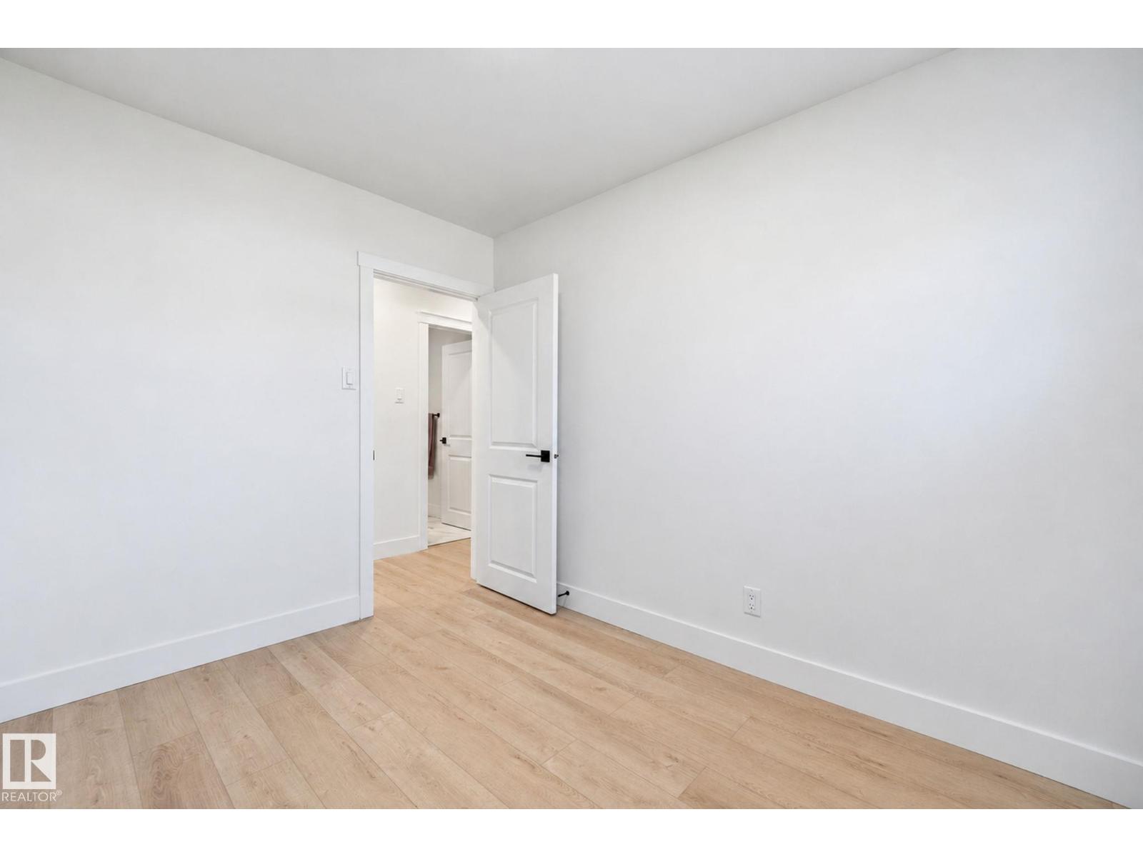 16507 91 AV NW