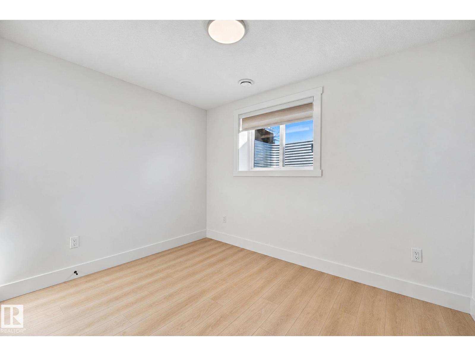 16507 91 AV NW