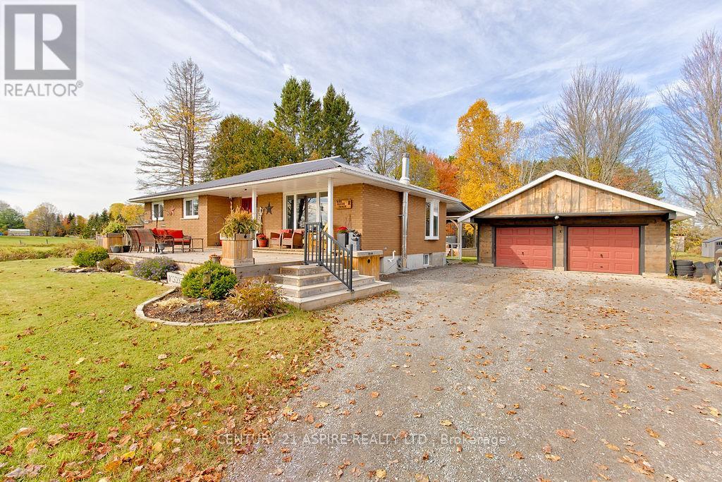742 Zanders Road, Laurentian Valley, Ontario K8A 6W8 - Photo 2 - X14090114