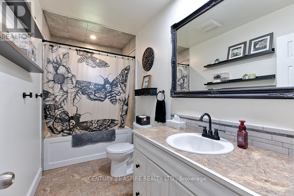 742 Zanders Road, Laurentian Valley, Ontario  K8A 6W8 - Photo 24 - X14090114