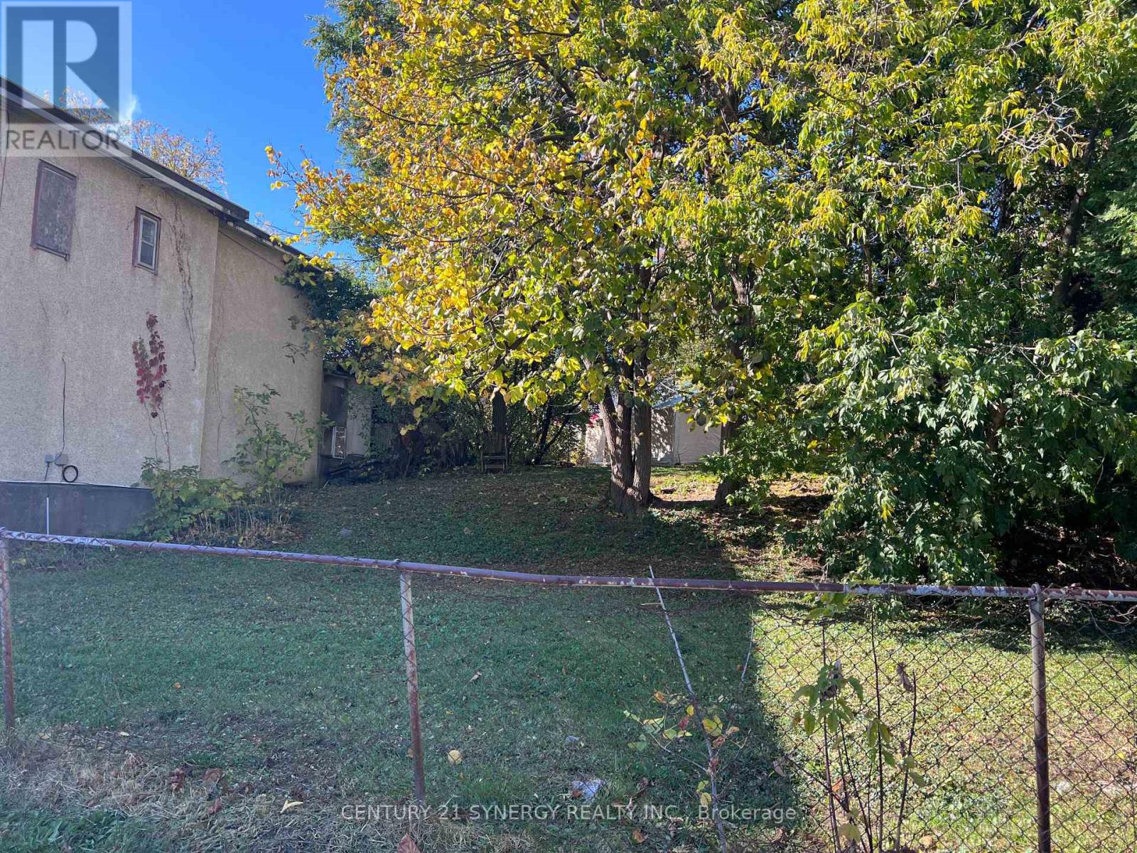52 & 50 Stonehurst Avenue W, Ottawa, Ontario  K1Y 1R4 - Photo 3 - X14090066
