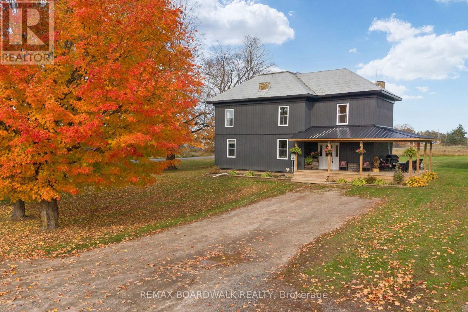 526 KELFORD DRIVE, Tay Valley, Ontario