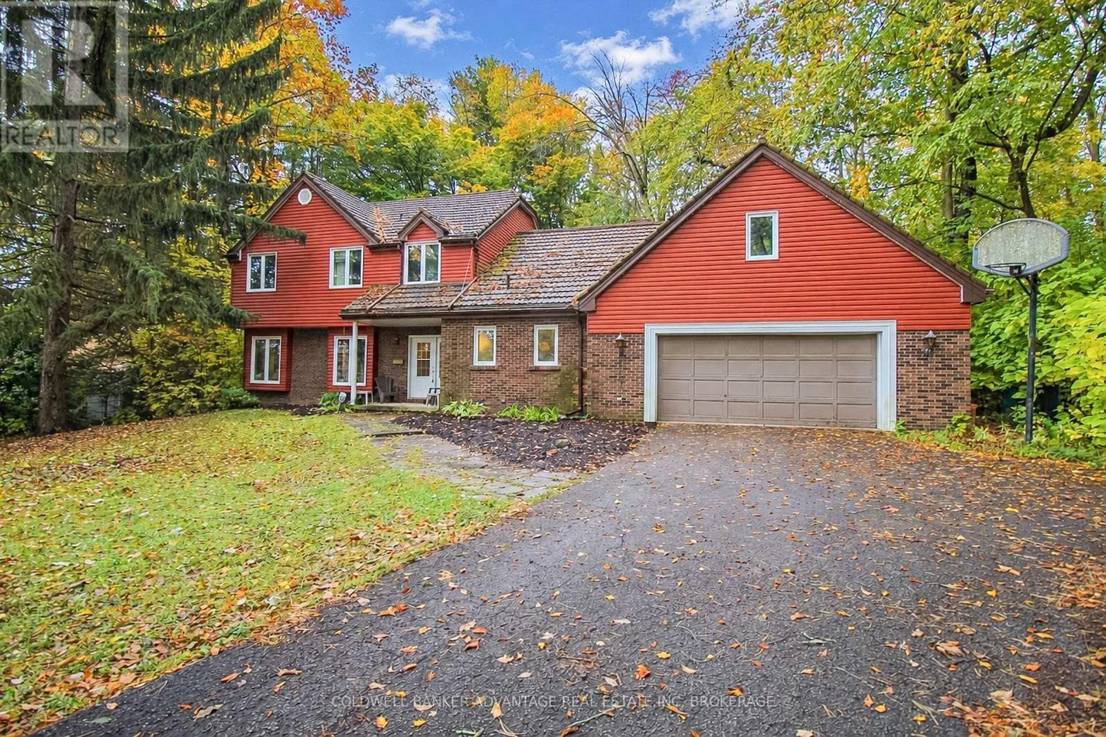 62 Stella Street, Pelham, Ontario  L3E 0T8 - Photo 3 - X14090084