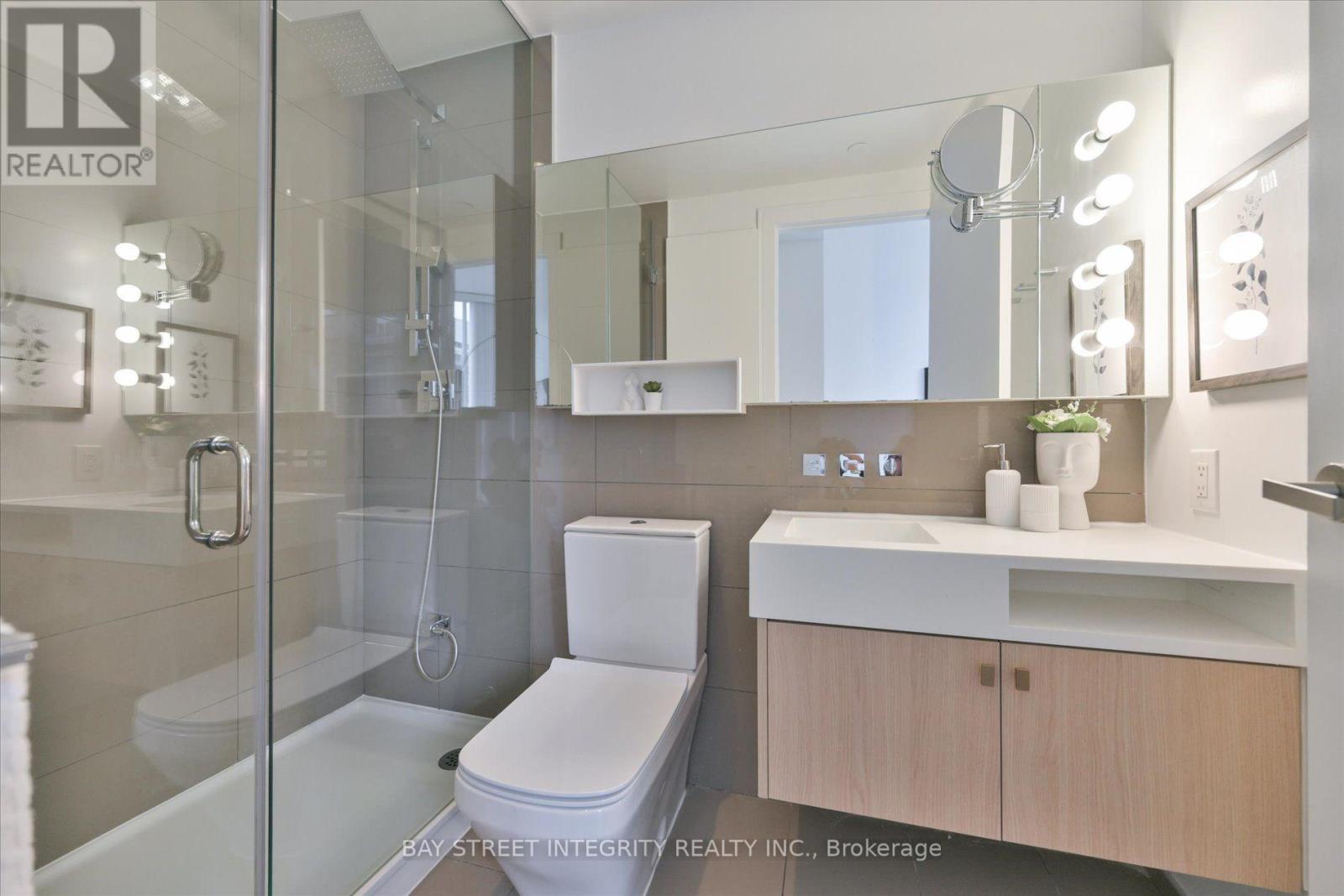 802 - 45 Charles Street E, Toronto, Ontario  M4Y 1S2 - Photo 13 - C14090044