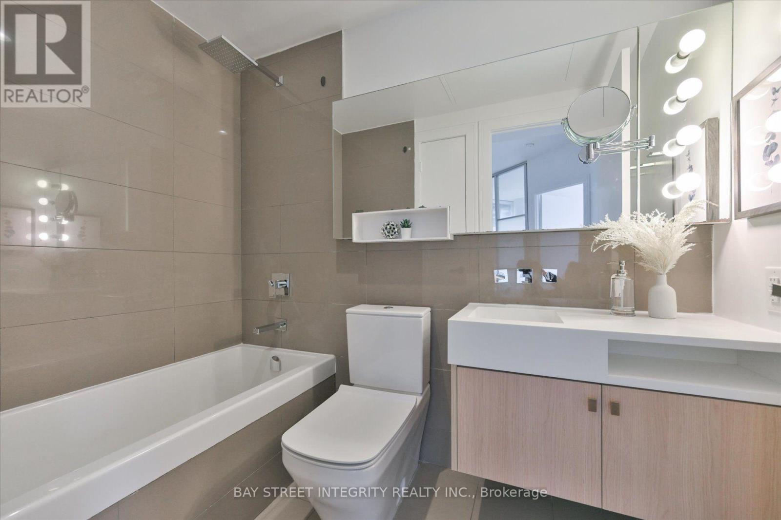 802 - 45 Charles Street E, Toronto, Ontario  M4Y 1S2 - Photo 15 - C14090044