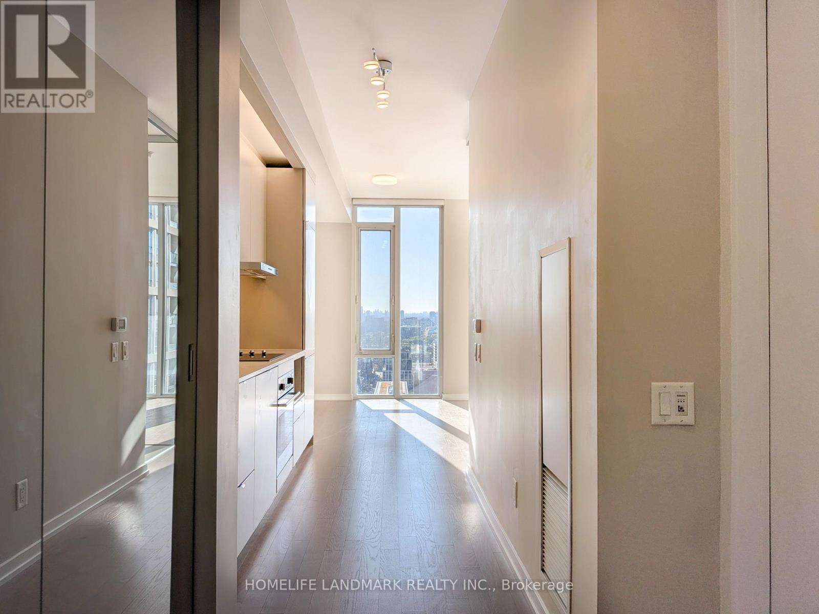 2910 - 101 Peter Street, Toronto, Ontario  M5V 0G6 - Photo 3 - C14090056