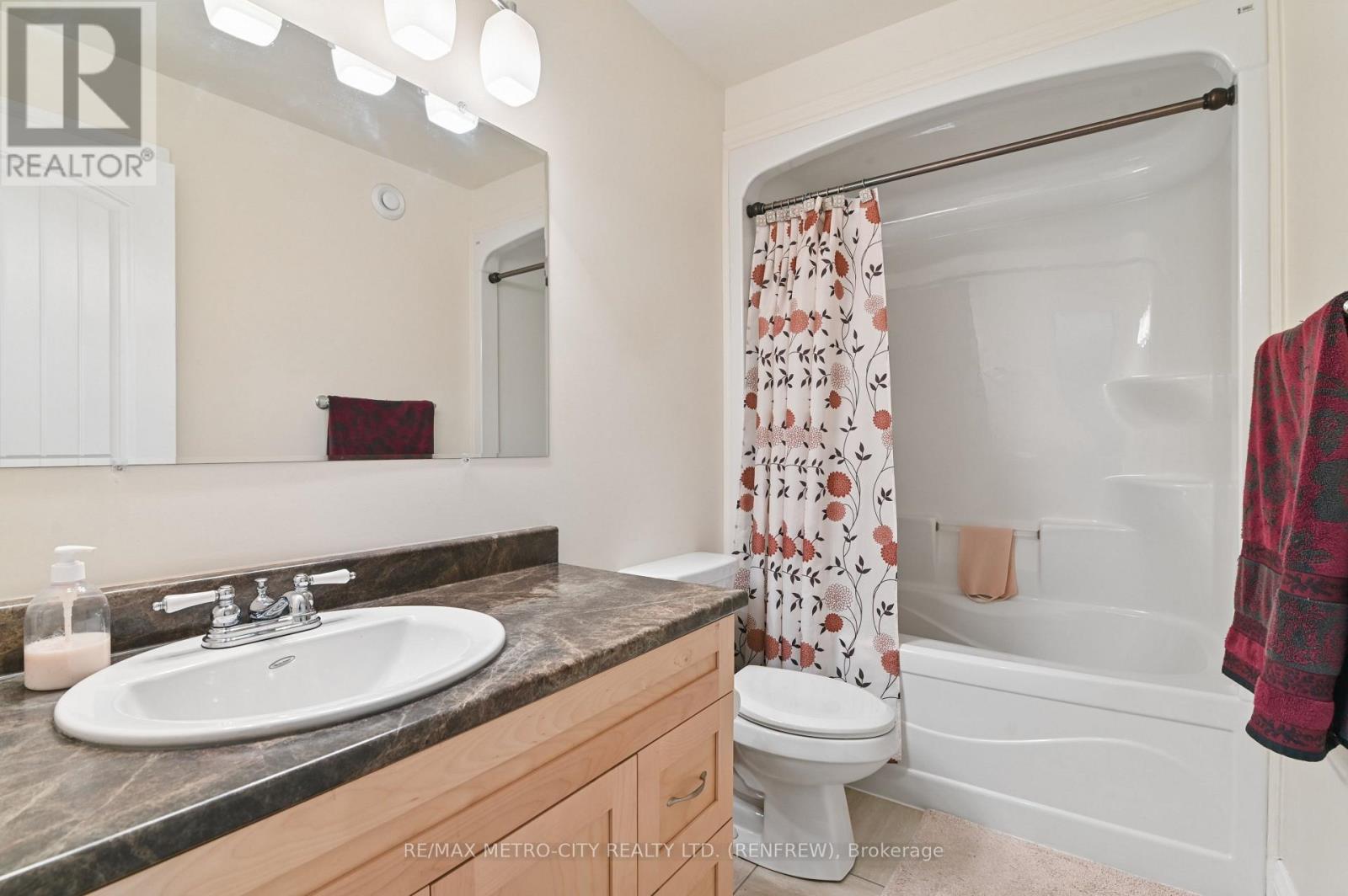 703 Aberdeen Street, Renfrew, Ontario  K7V 0A3 - Photo 18 - X14087620