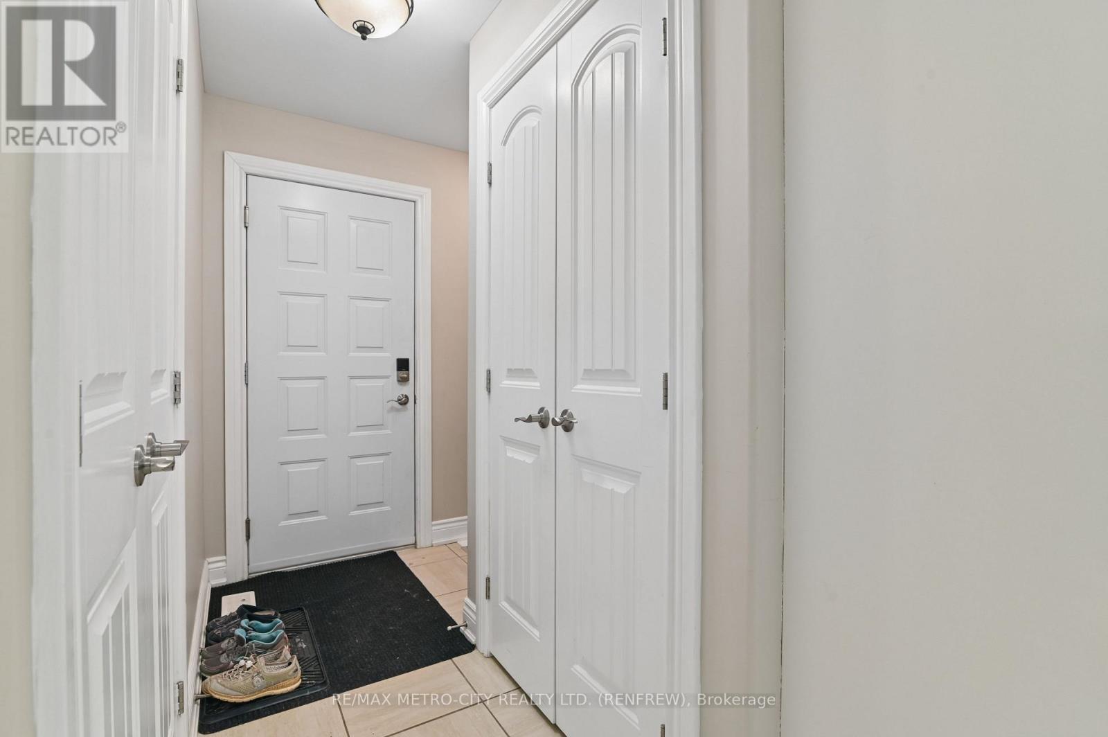 703 Aberdeen Street, Renfrew, Ontario  K7V 0A3 - Photo 15 - X14087620