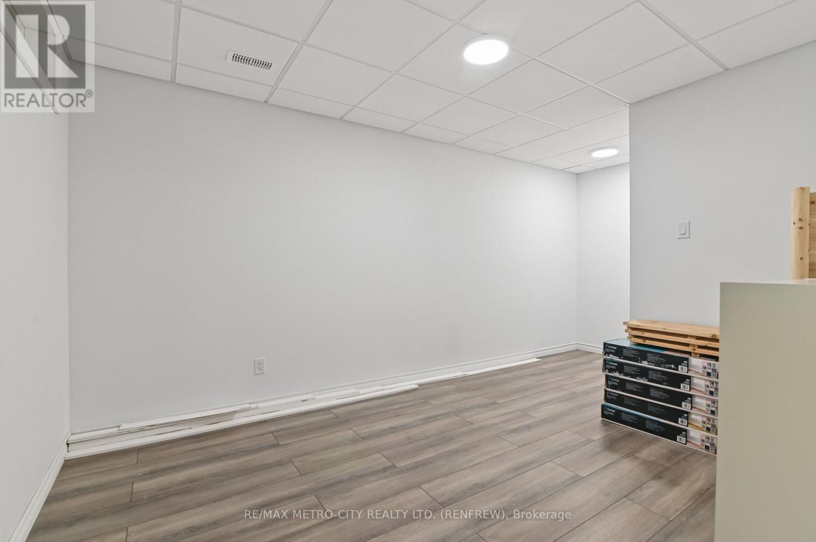703 Aberdeen Street, Renfrew, Ontario  K7V 0A3 - Photo 30 - X14087620