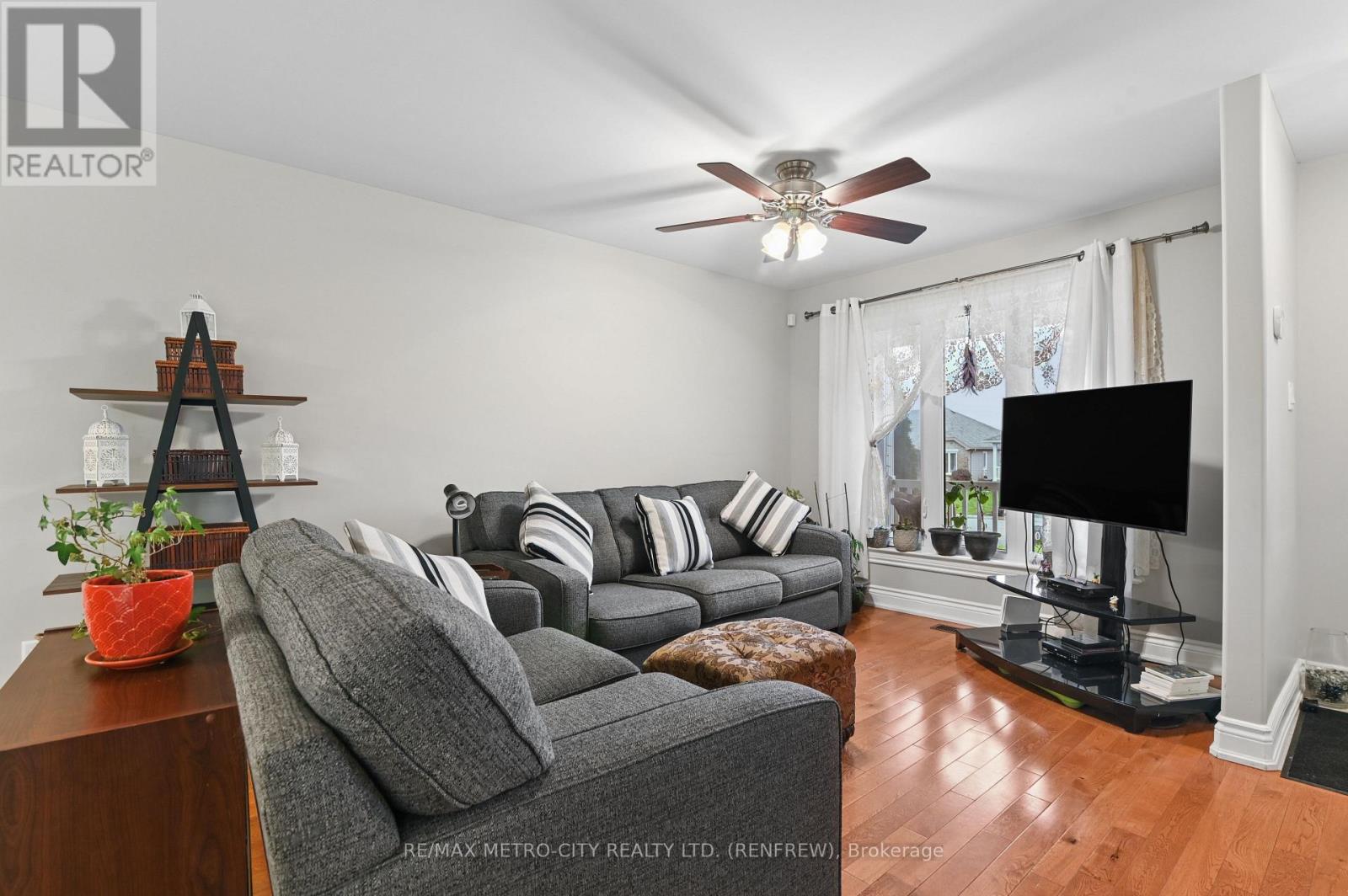 703 Aberdeen Street, Renfrew, Ontario  K7V 0A3 - Photo 7 - X14087620