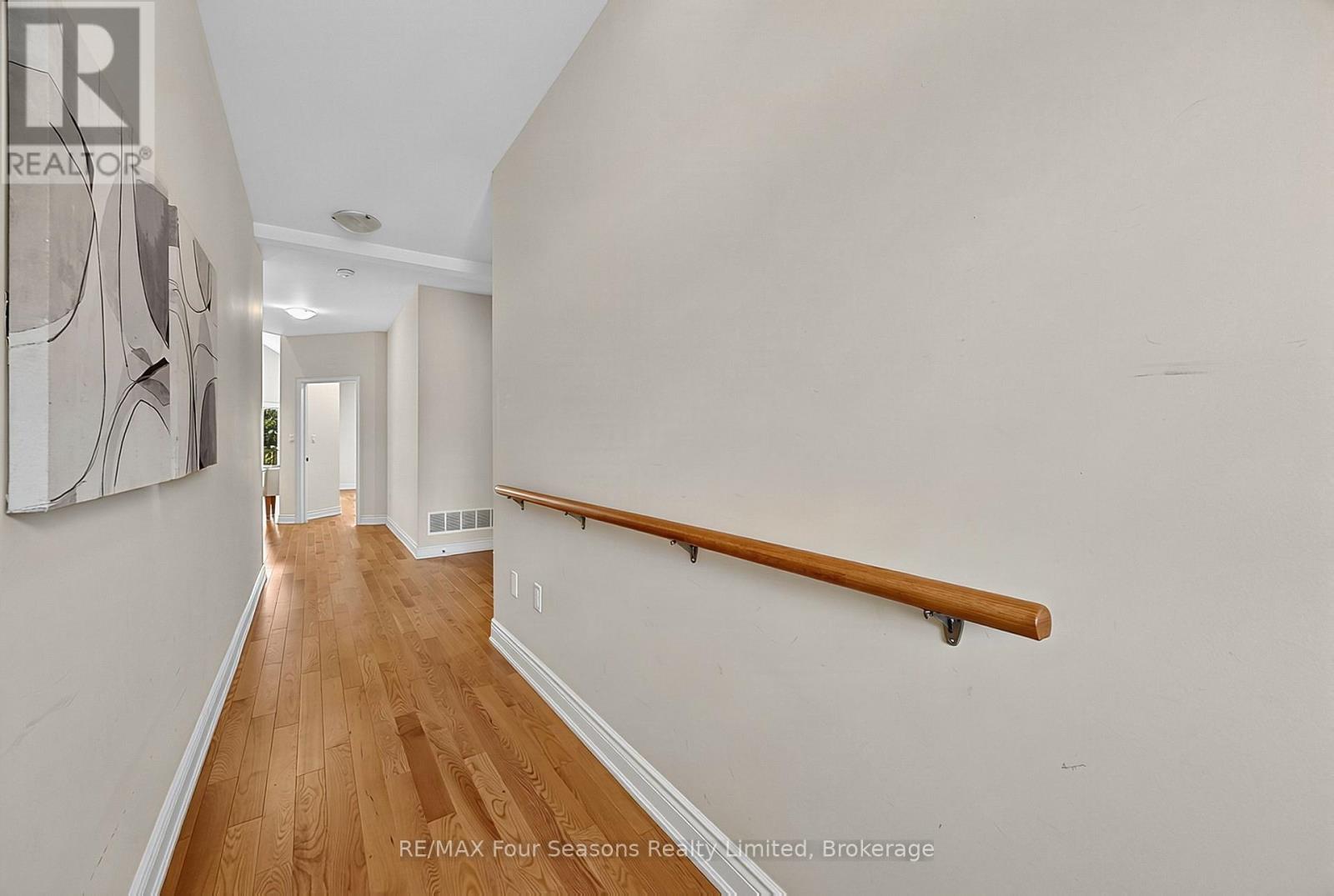 100 Kari Crescent, Collingwood, Ontario  L9Y 5B4 - Photo 8 - S14090090