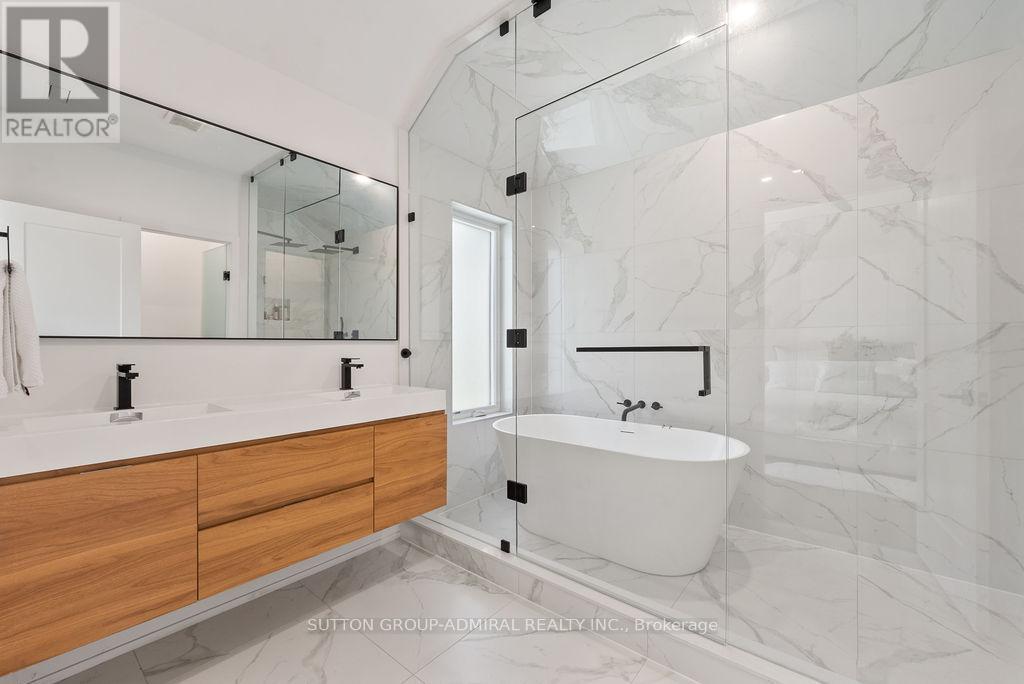 80 Bude Street, Toronto, Ontario M6C 1X8 - Photo 22 - C13769576