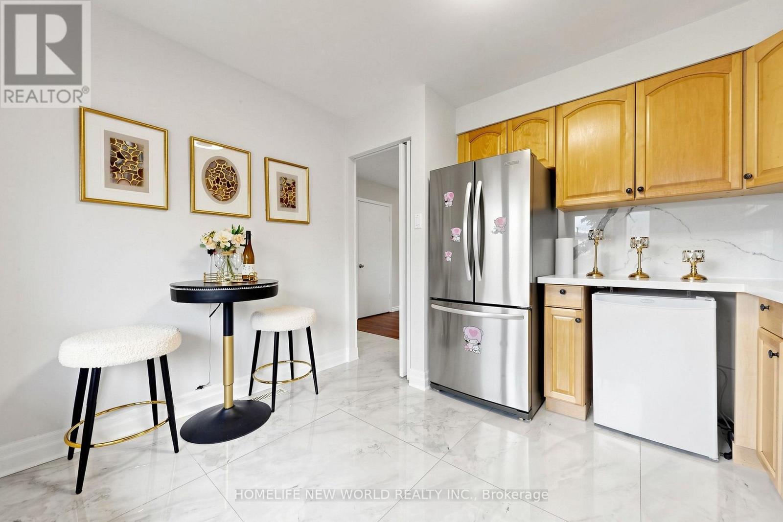227 Hollyberry Trail, Toronto, Ontario  M2H 2P3 - Photo 18 - C14084930