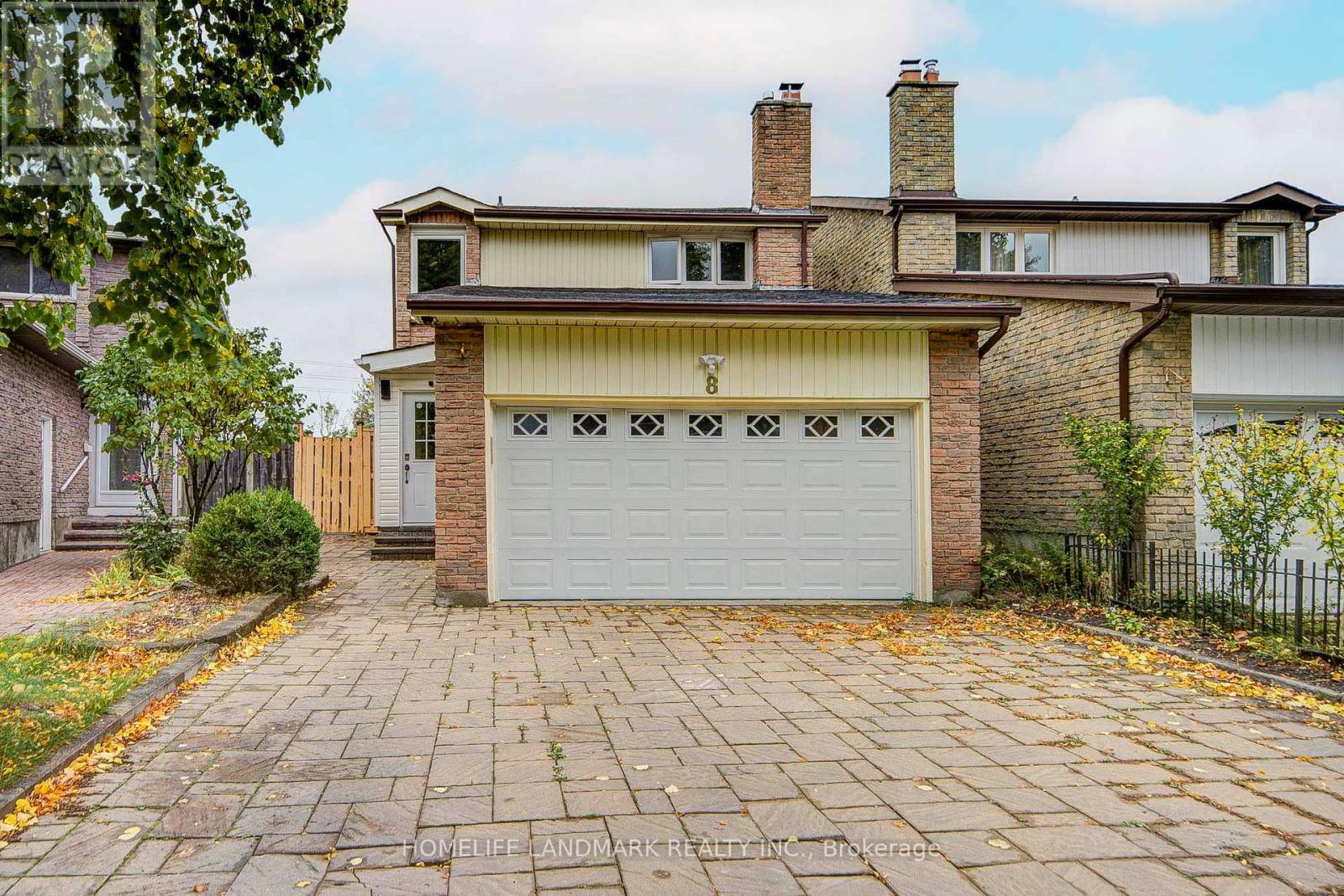 8 FULLERTON CRESCENT, Markham, Ontario