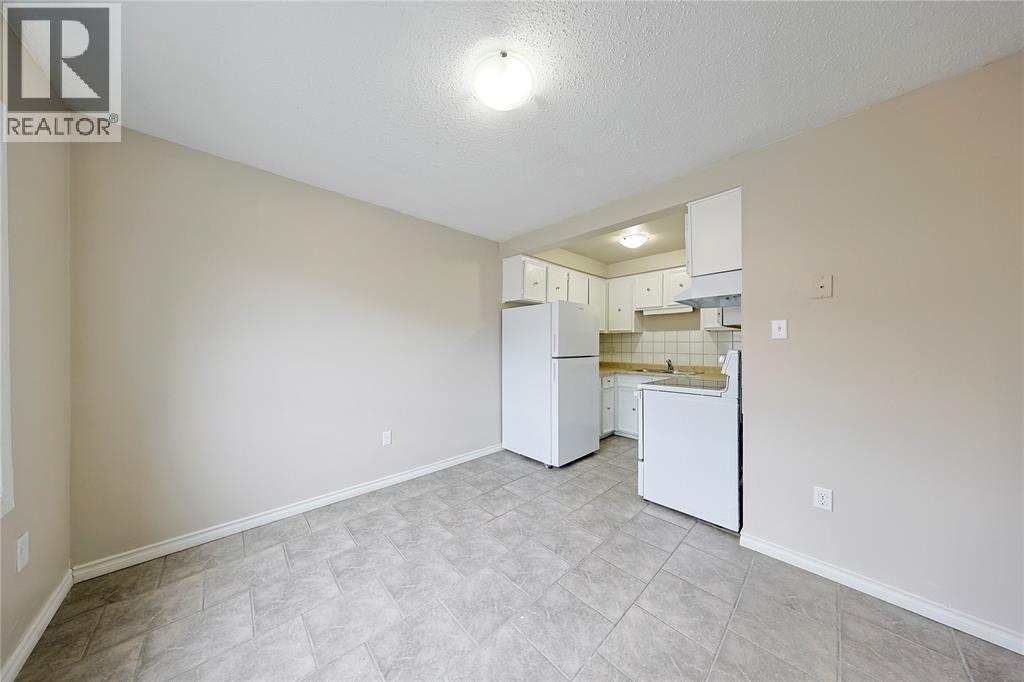 348 Cameron Street Unit# 78, St Clair, Ontario  N0N 1G0 - Photo 5 - 26025072