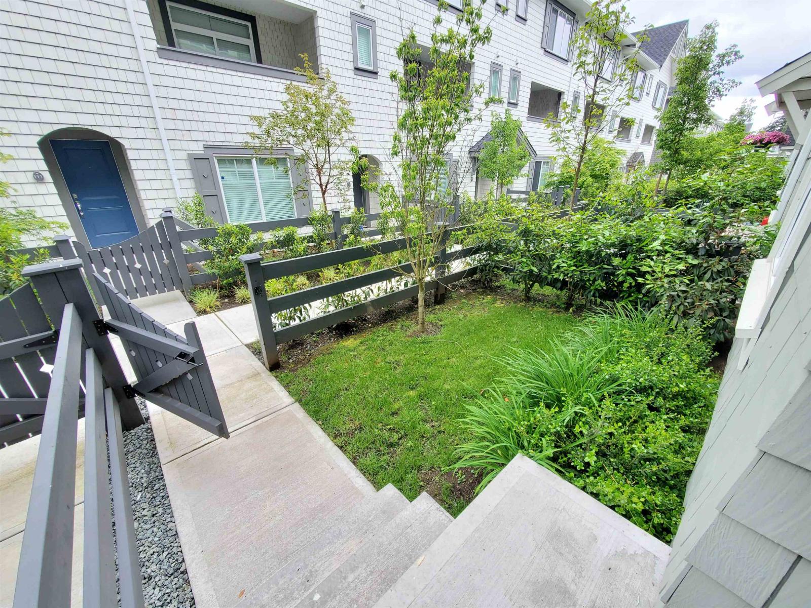 11 15850 85 AVENUE