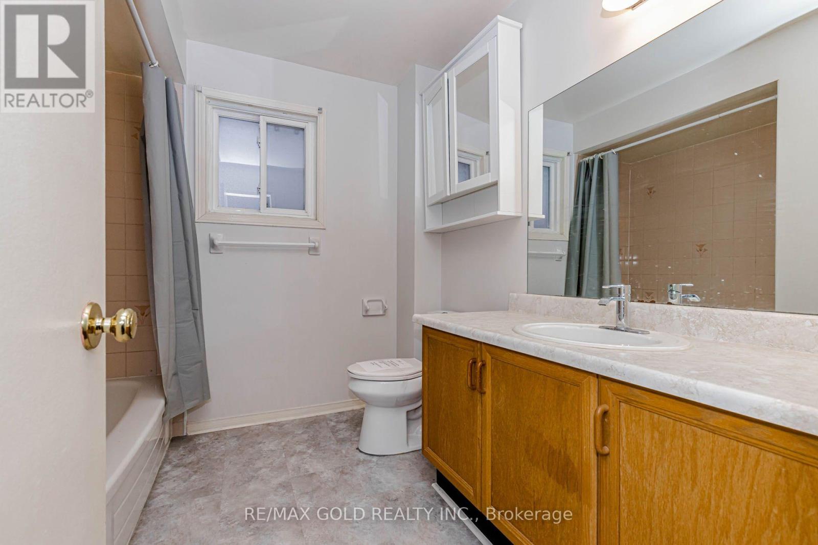 97 Hinchley Wood Grove, Brampton, Ontario  L6V 4J1 - Photo 37 - W14085510