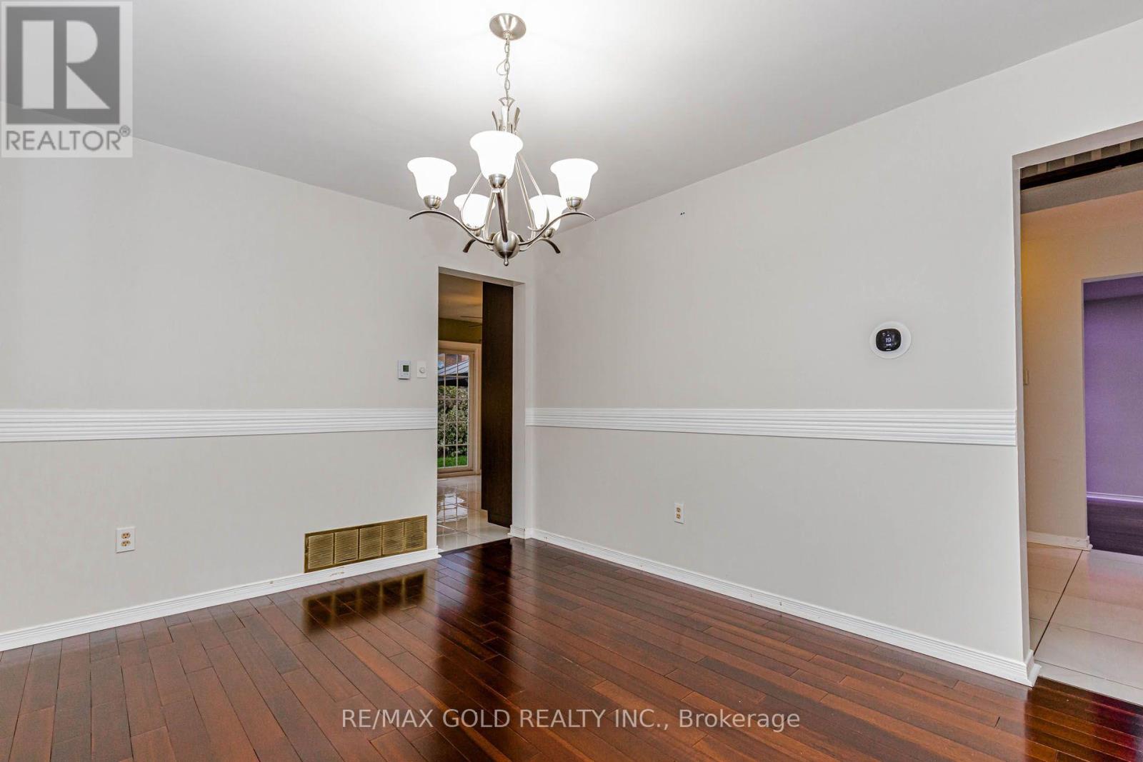 97 Hinchley Wood Grove, Brampton, Ontario  L6V 4J1 - Photo 15 - W14085510