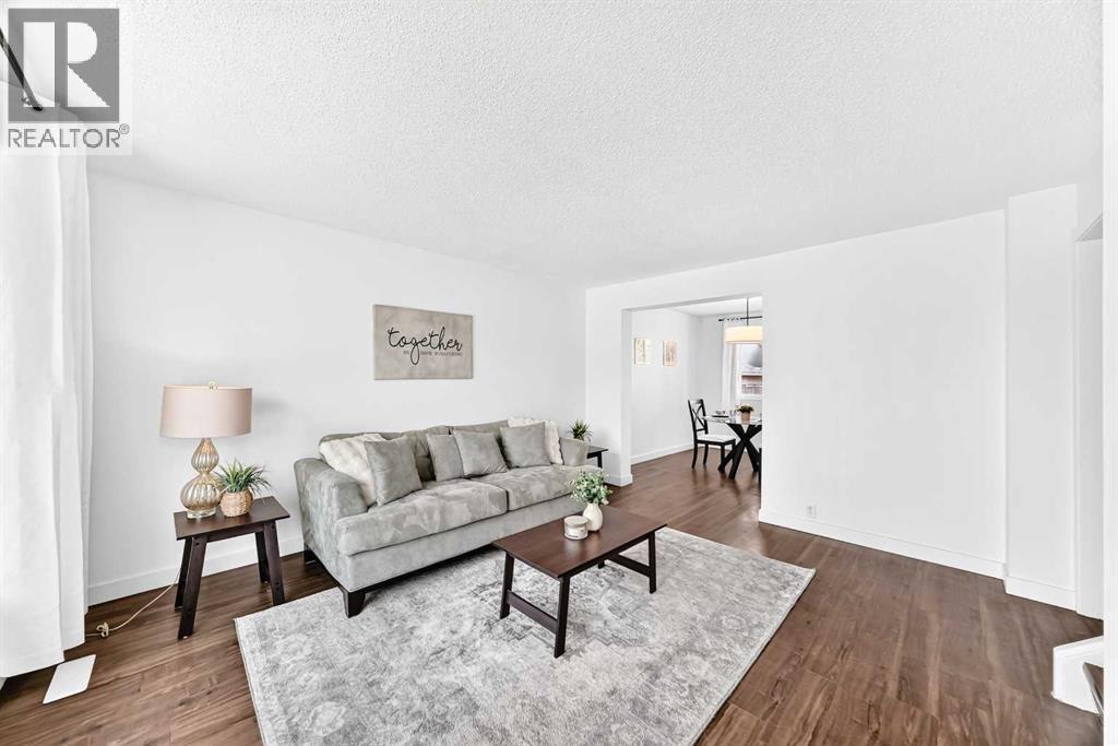 60 Erin Mount Crescent Se, Calgary, Alberta  T2B 2S3 - Photo 2 - A2350658