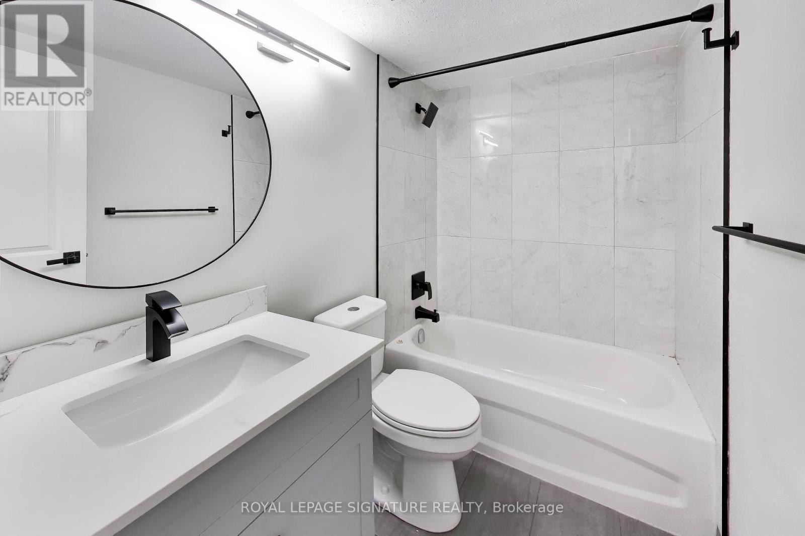 408 - 1 Massey Square, Toronto, Ontario  M4C 5L4 - Photo 31 - E14090168