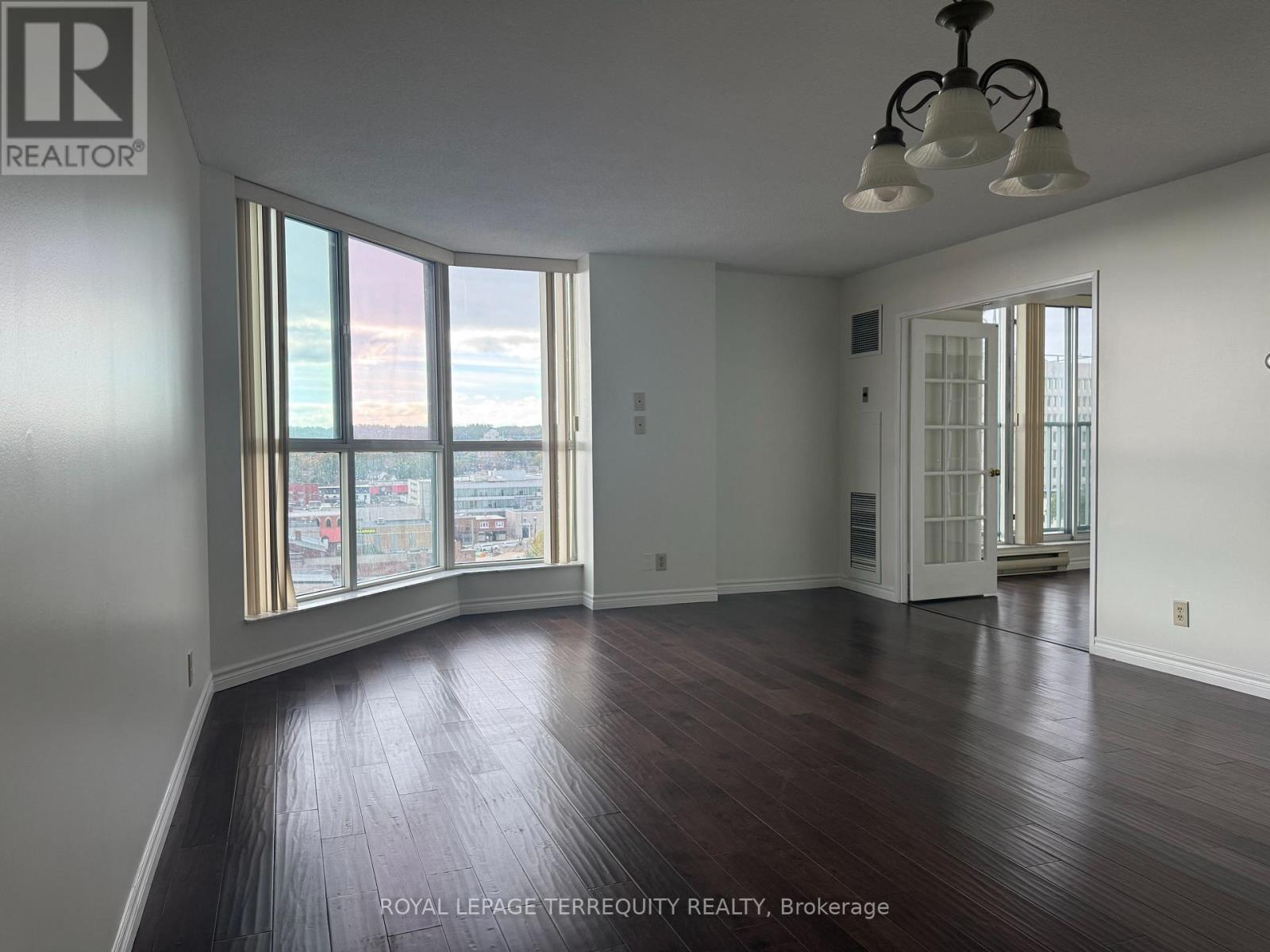 1005 - 140 Dunlop Street E, Barrie, Ontario  L4M 6H9 - Photo 13 - S14090134
