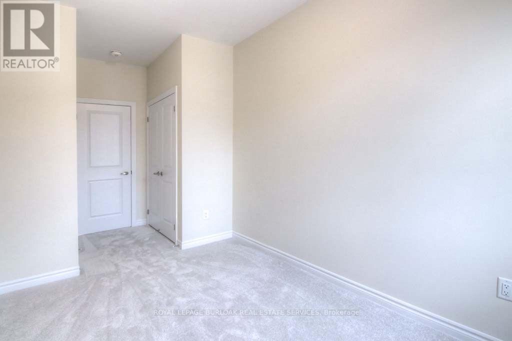 1388 National Common, Burlington, Ontario  L7P 0V6 - Photo 13 - W14090136
