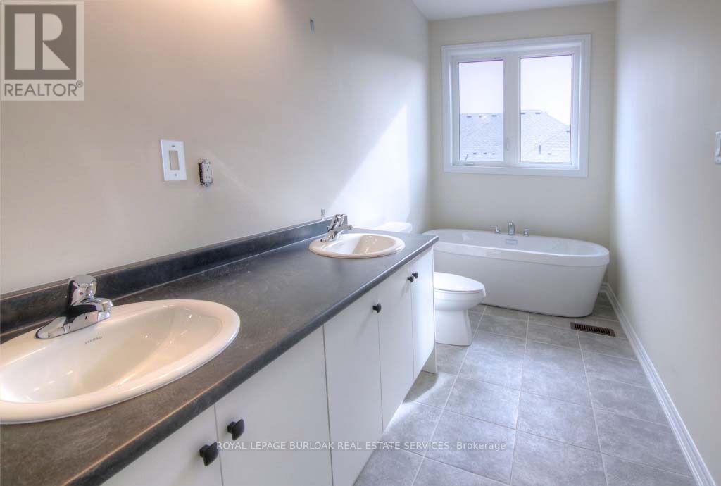 1388 National Common, Burlington, Ontario  L7P 0V6 - Photo 17 - W14090136