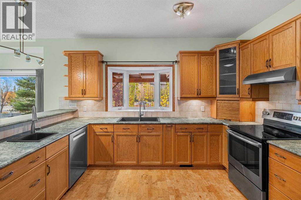 196 River Rock Crescent SE, Calgary, Alberta  T2C 4J1 - Photo 11 - A2352636