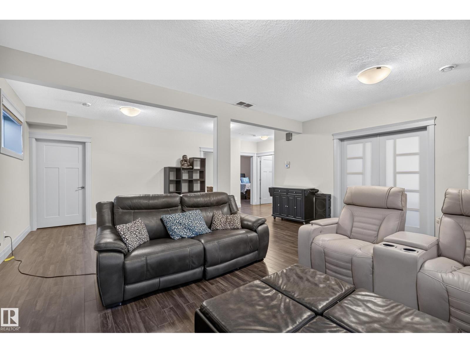 2433 ASHCRAFT CR SW