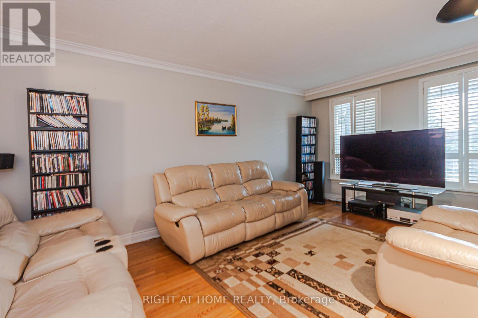 131 Button Road, Vaughan, Ontario  L4L 1J9 - Photo 6 - N14083776