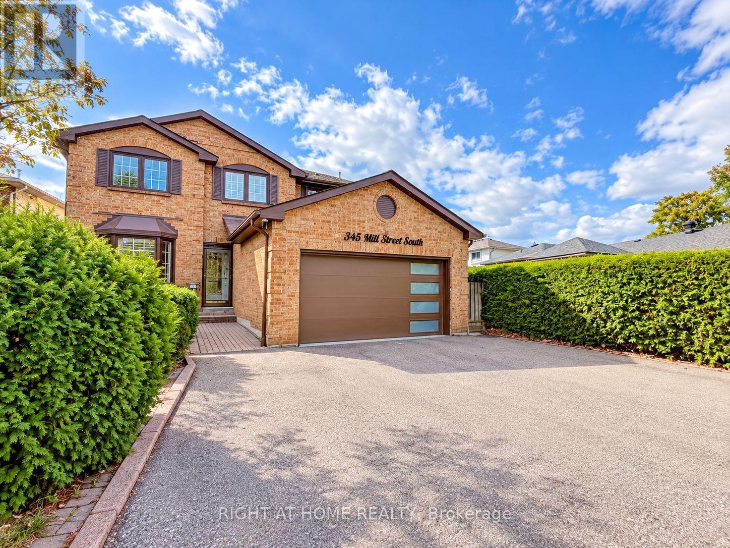 345 MILL STREET S, Brampton, Ontario