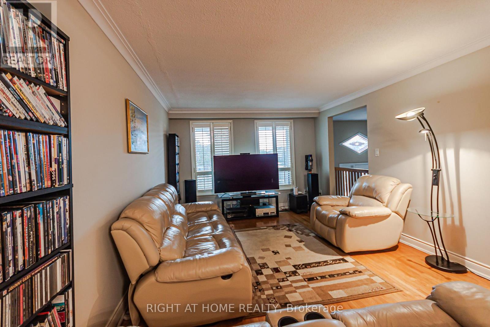 131 Button Road, Vaughan, Ontario  L4L 1J9 - Photo 4 - N14083776
