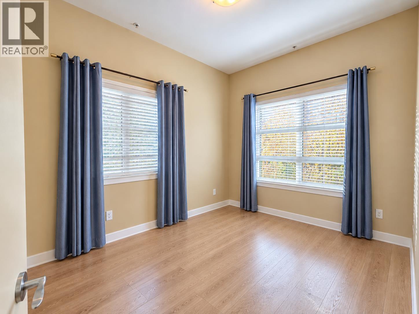 107 41105 TANTALUS ROAD