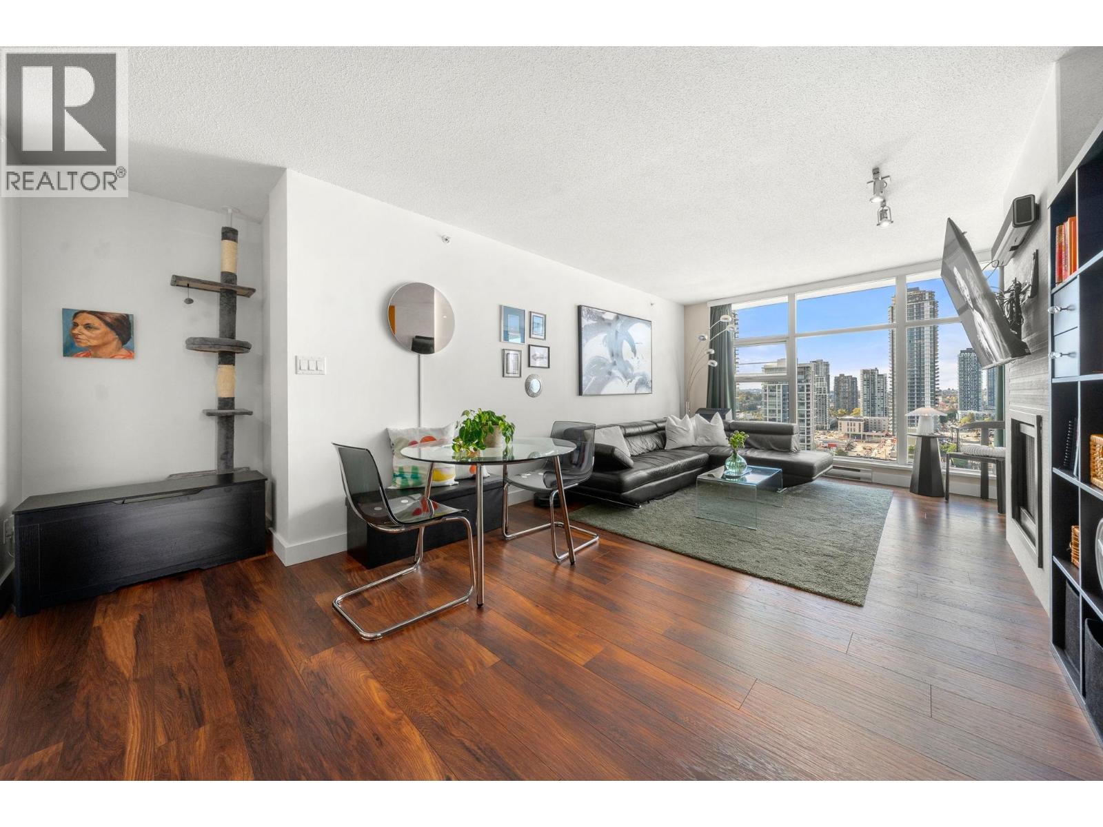 2601 2289 YUKON CRESCENT