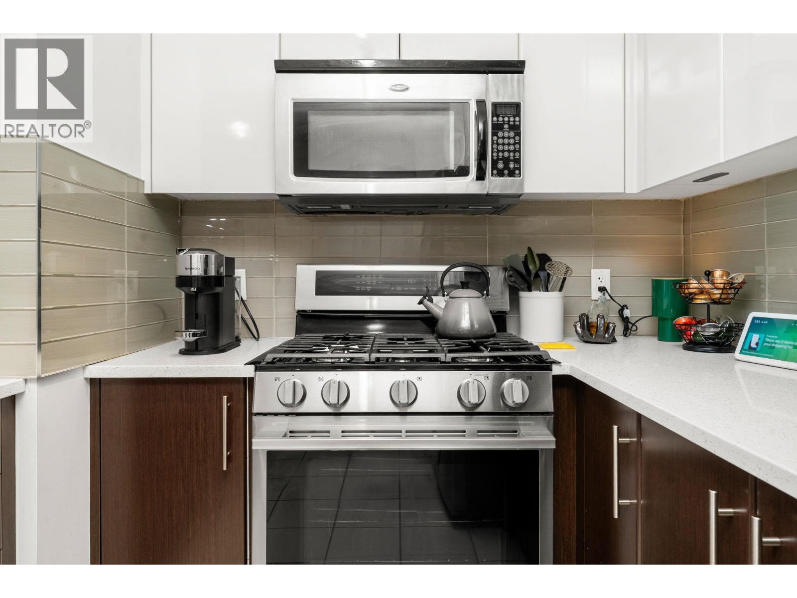 2601 2289 YUKON CRESCENT