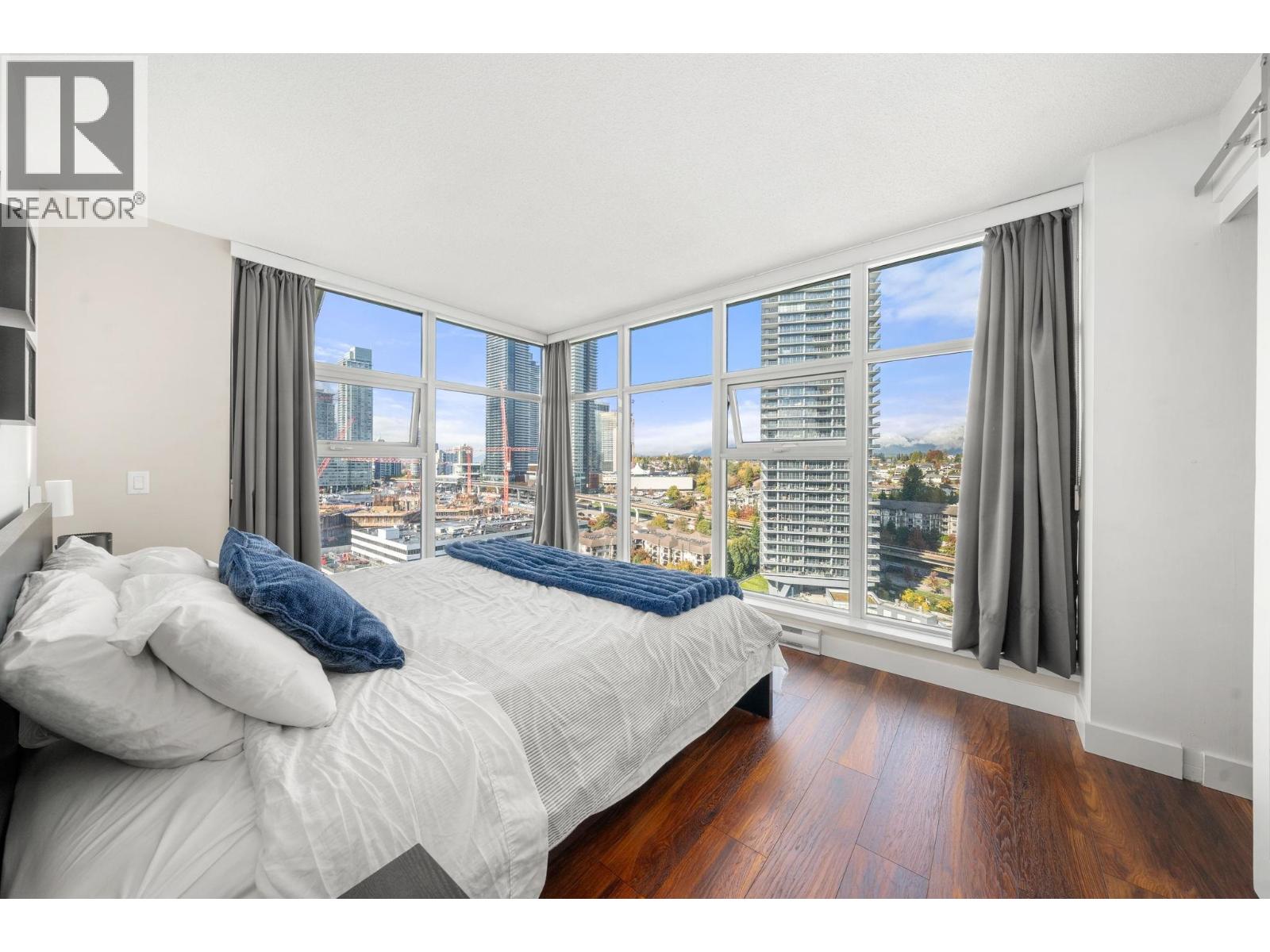 2601 2289 YUKON CRESCENT