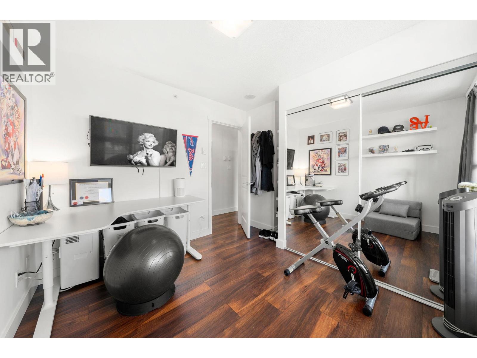 2601 2289 YUKON CRESCENT