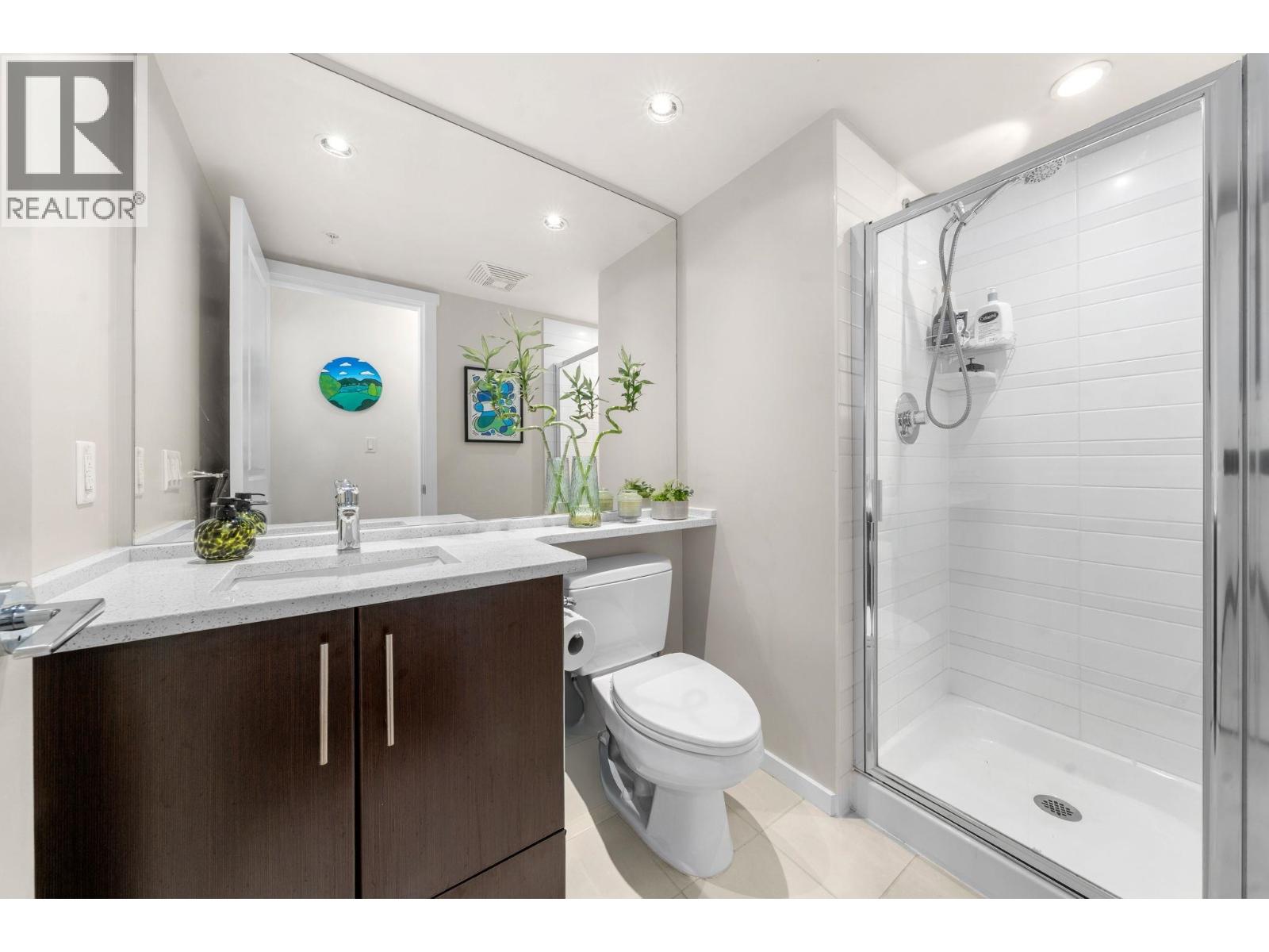 2601 2289 YUKON CRESCENT
