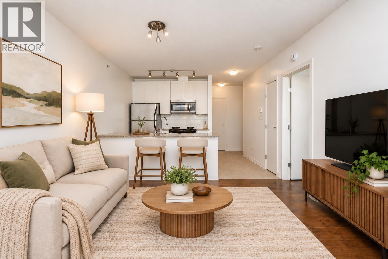 1303 480 ROBSON STREET