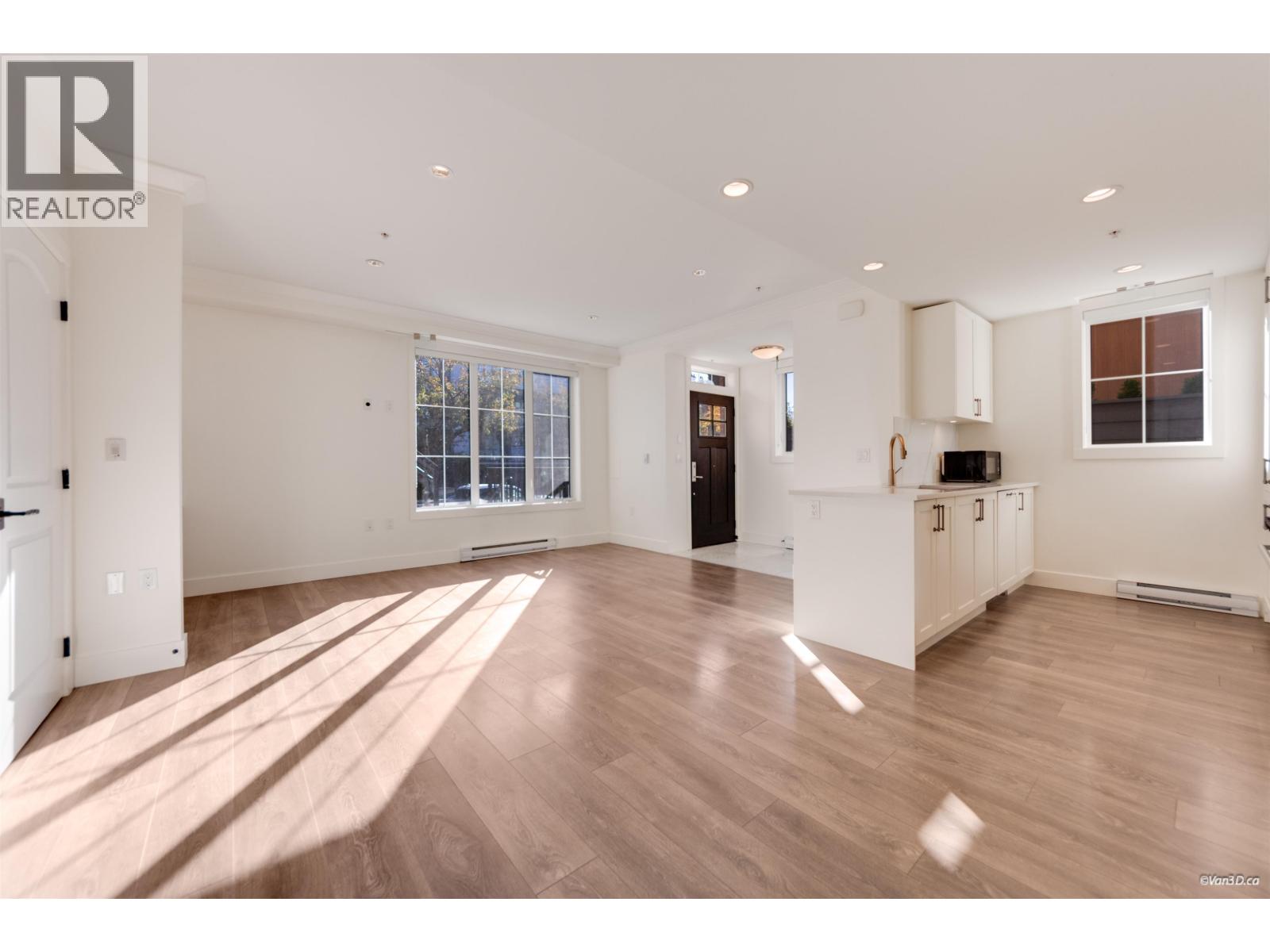 469 W 63 Avenue, Vancouver, British Columbia  V5X 2J3 - Photo 13 - R3176325