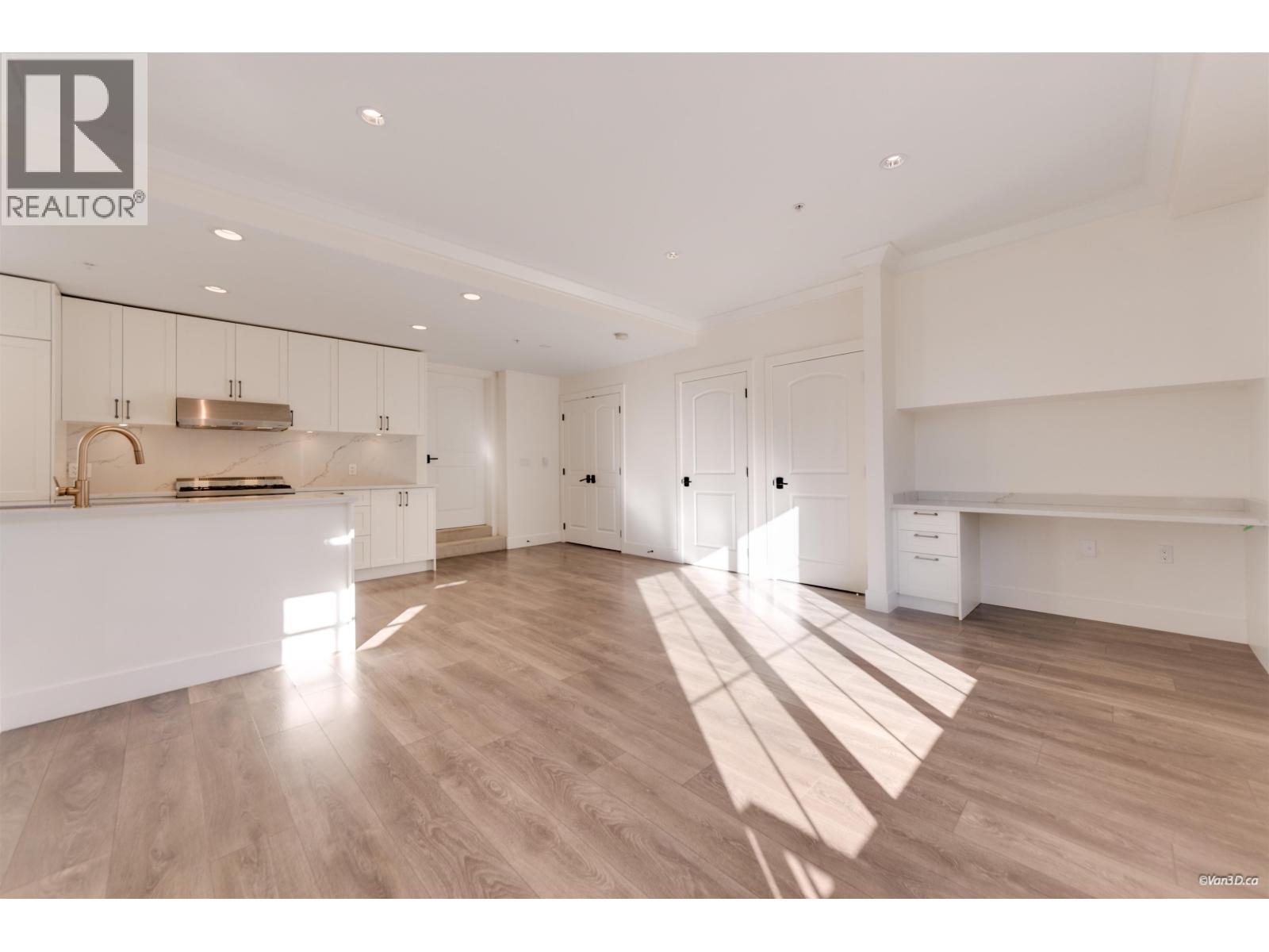 469 W 63 Avenue, Vancouver, British Columbia  V5X 2J3 - Photo 14 - R3176325