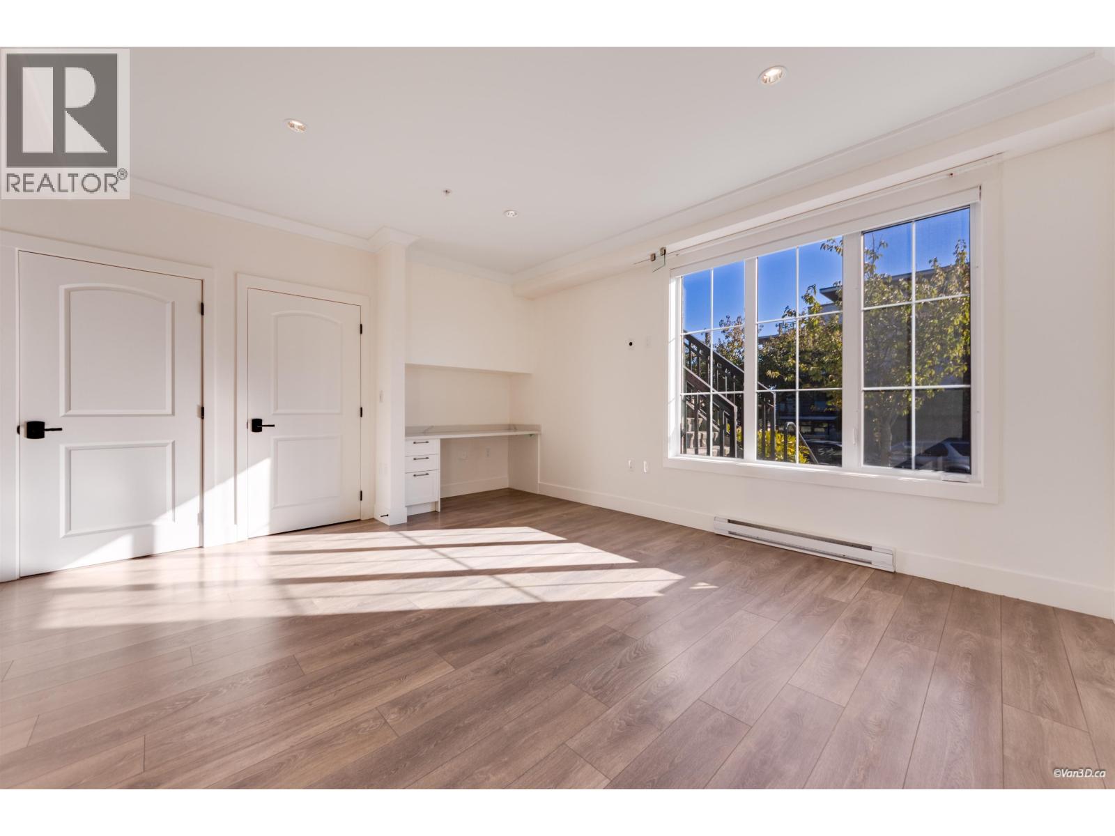 469 W 63 Avenue, Vancouver, British Columbia  V5X 2J3 - Photo 4 - R3176325