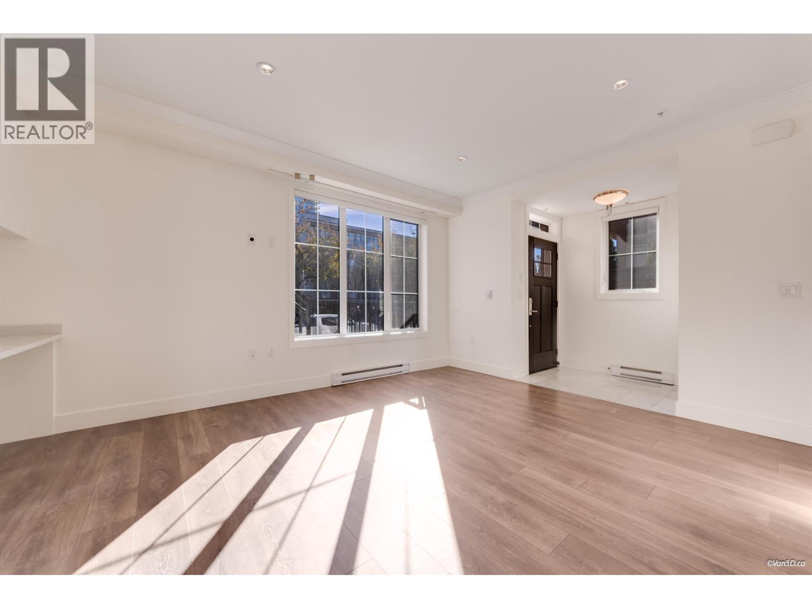 469 W 63 Avenue, Vancouver, British Columbia  V5X 2J3 - Photo 6 - R3176325