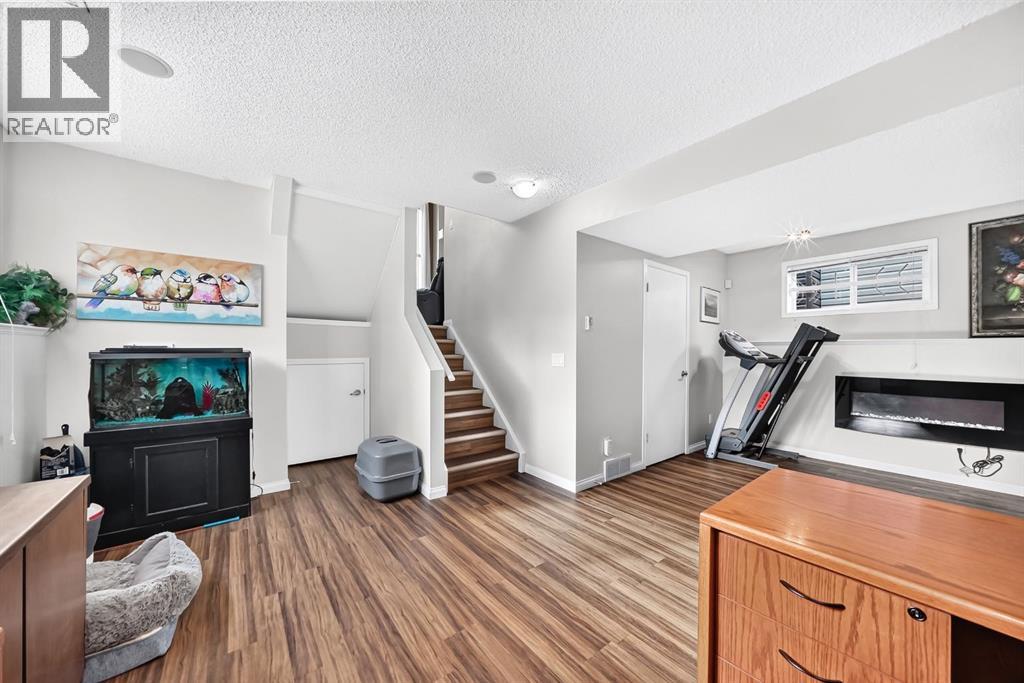 50 Coverton Close NE